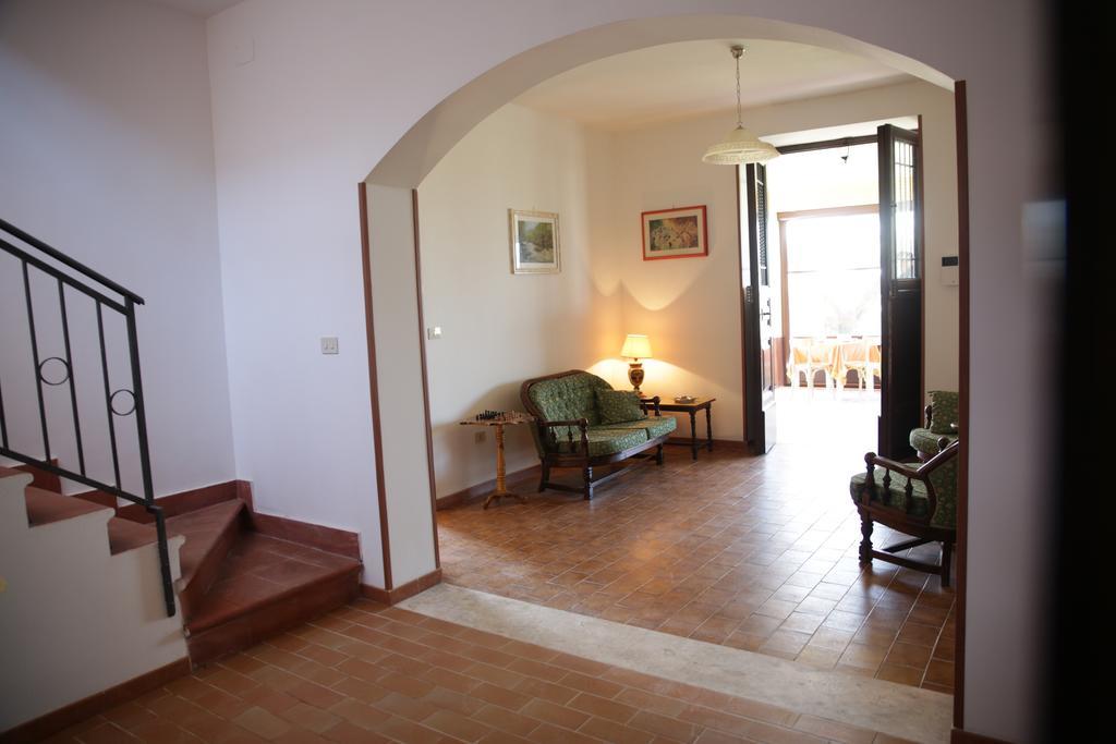 Grappoli Di Sole Agroturismo *