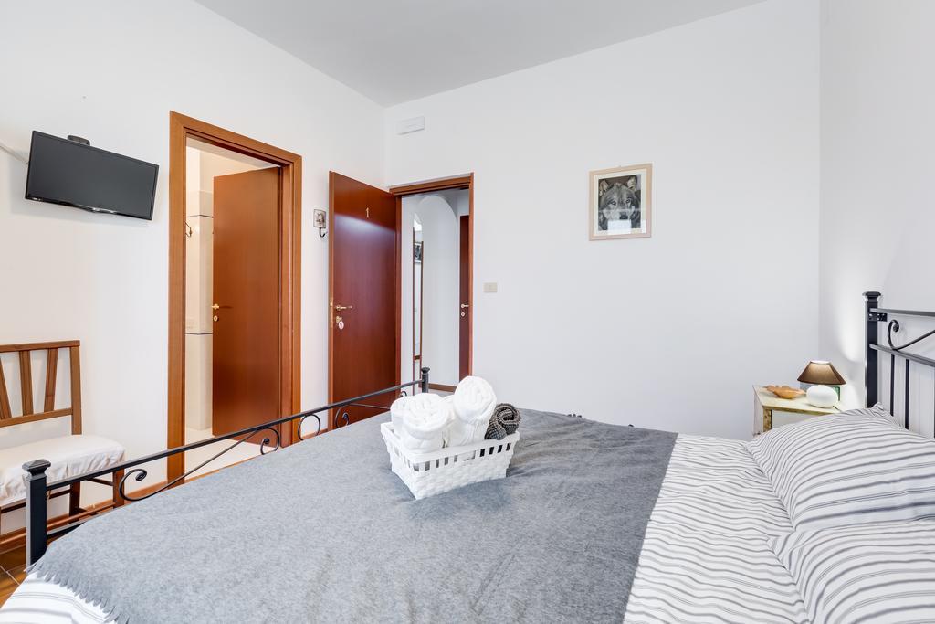 Grappoli Di Sole Bauernhof Rom